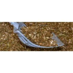 Falsterbo Shavings Fork -Equestrian Supplies Store 43827 4