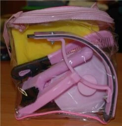 Old Mill Saddlery OMS Grooming Kit