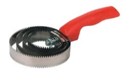 Wolseley Stockshop Circular Metal Curry Comb